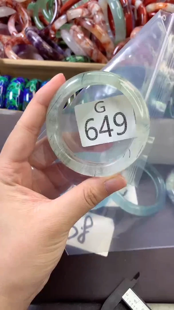 水晶手镯未镶嵌53手镯G649