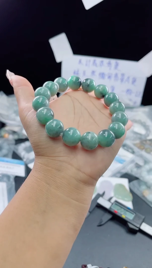 未镶嵌定制翡翠珠串