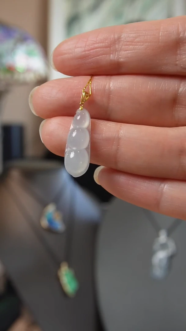 【闪购商品】翡翠吊坠(不含链)18K金镶嵌天然缅甸翡翠吊坠