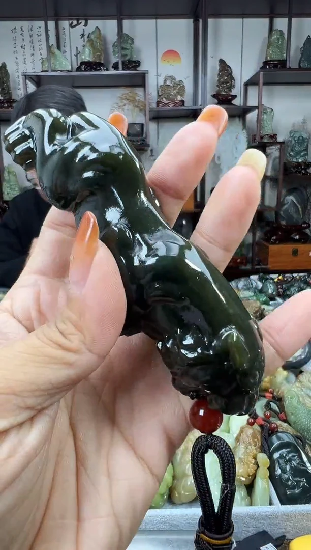 未镶嵌和田玉把件170