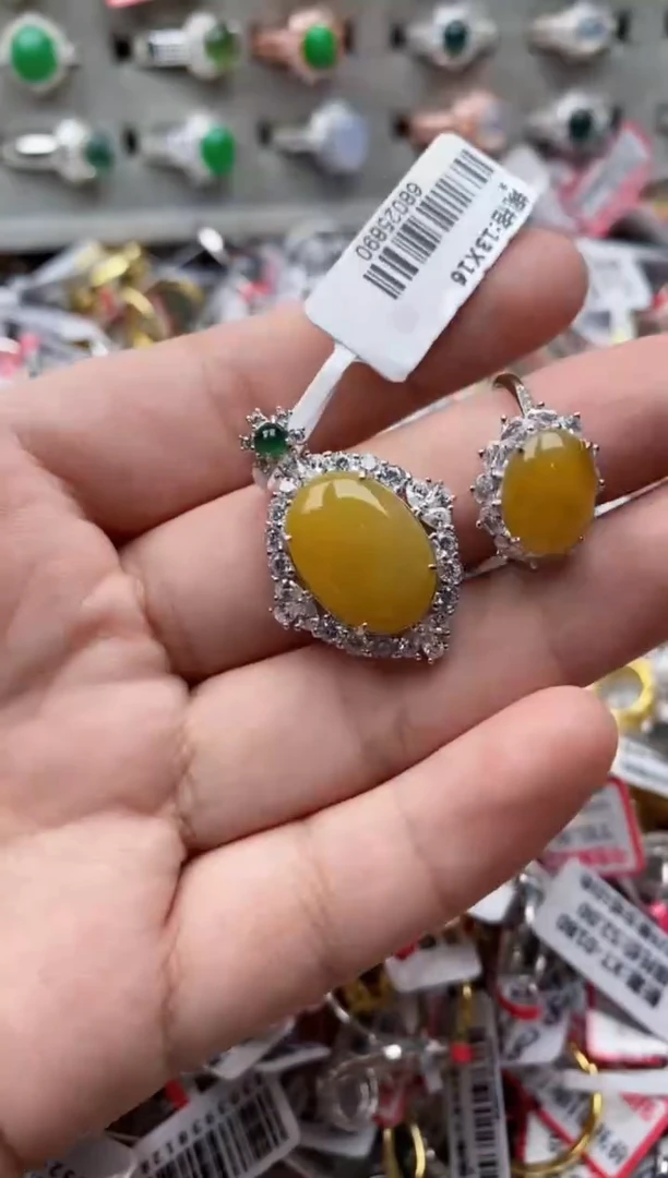 【闪购商品】翡翠戒指银S925镶嵌333333---2