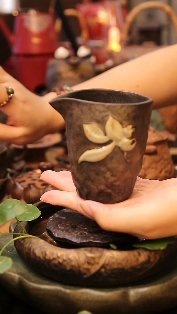 粗陶公道杯1个，不含壶承