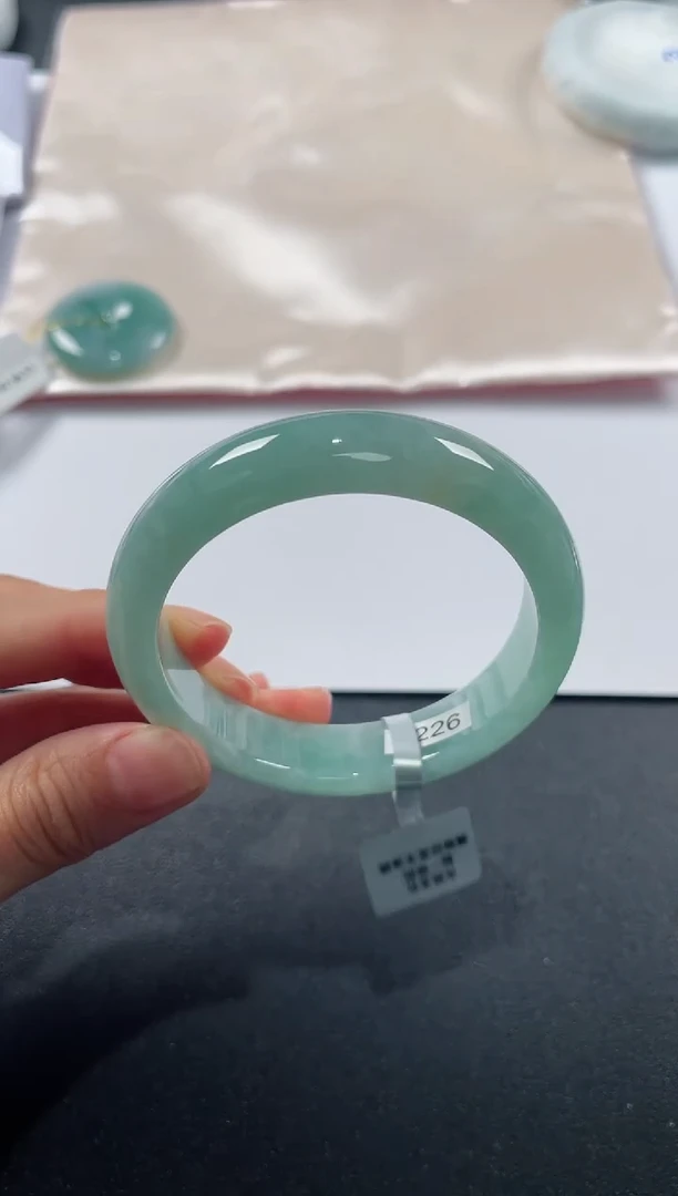 未镶嵌手镯翡翠基地发货H 0581 52+