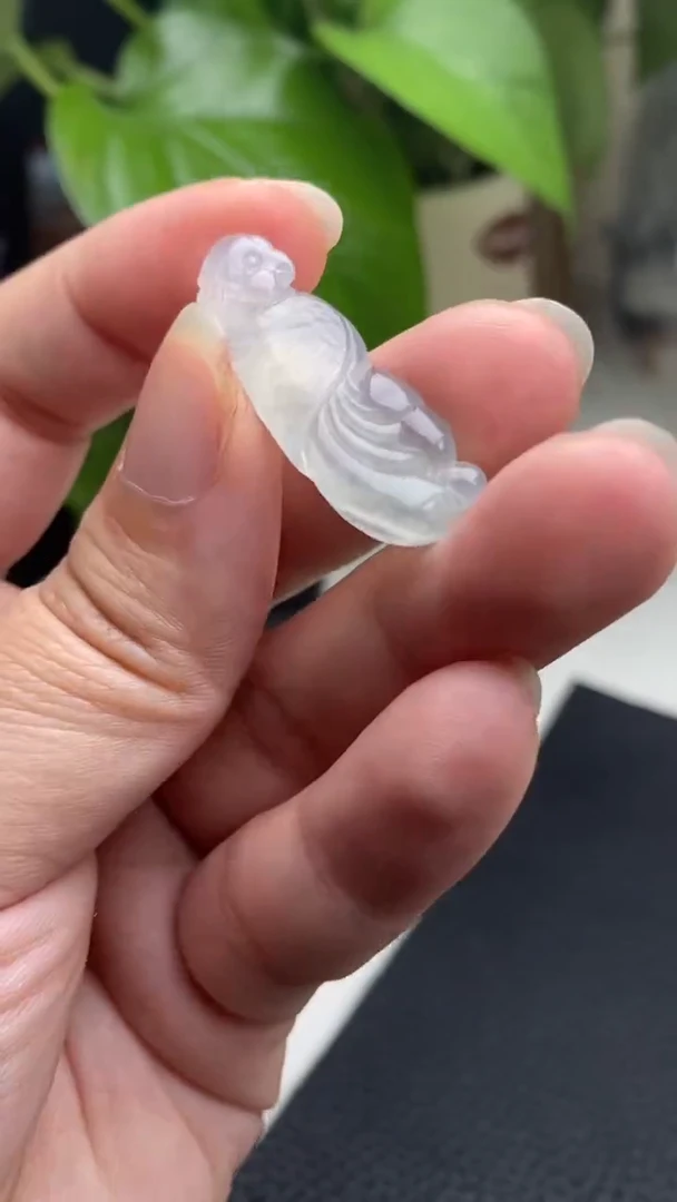 【闪购商品】翡翠挂件未镶嵌鹦鹉
