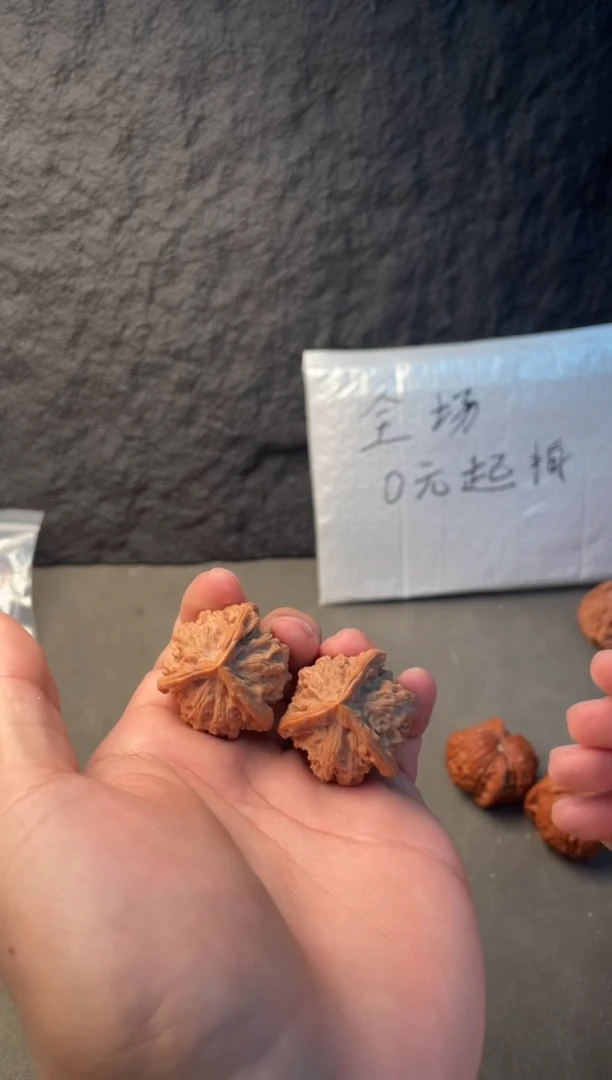 吊坠文玩核桃27三棱