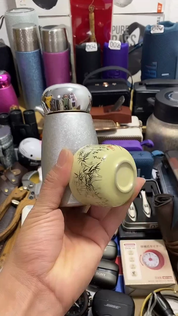 茶盏瓷片闪购商品如图所示