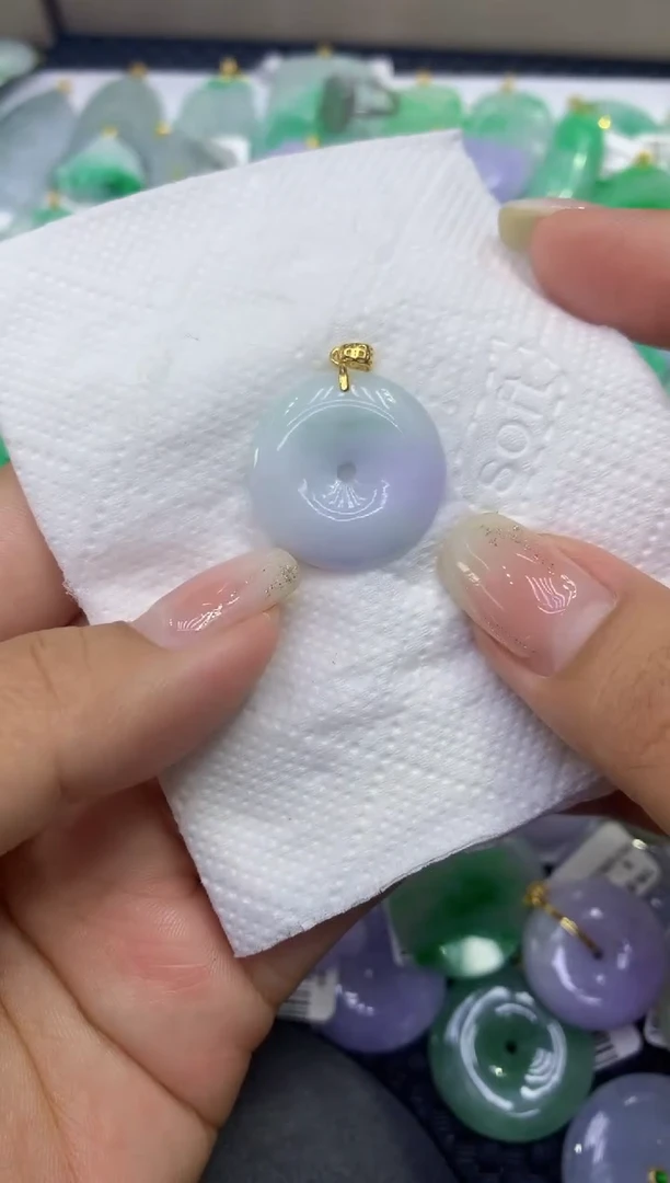 颈饰未镶嵌翡翠天然缅甸A货翡翠