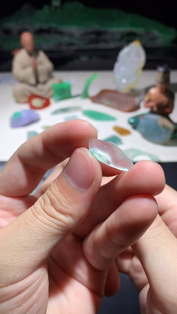 未镶嵌定制翡翠戒面