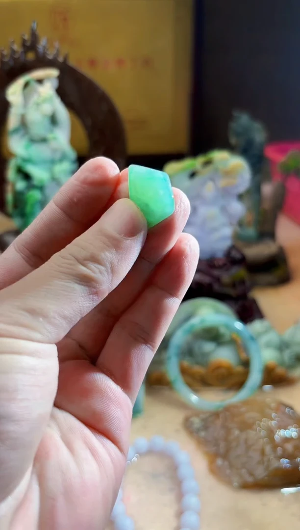 未镶嵌挂件翡翠A货张麦5913