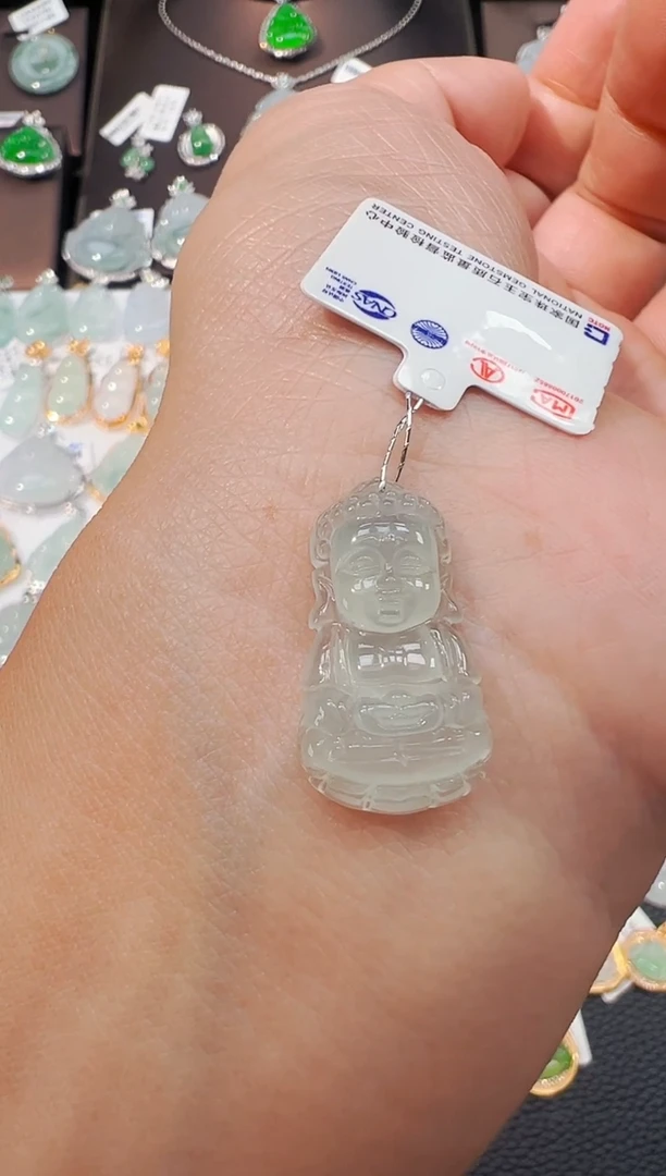 吊坠(不含链)未镶嵌翡翠宝宝佛