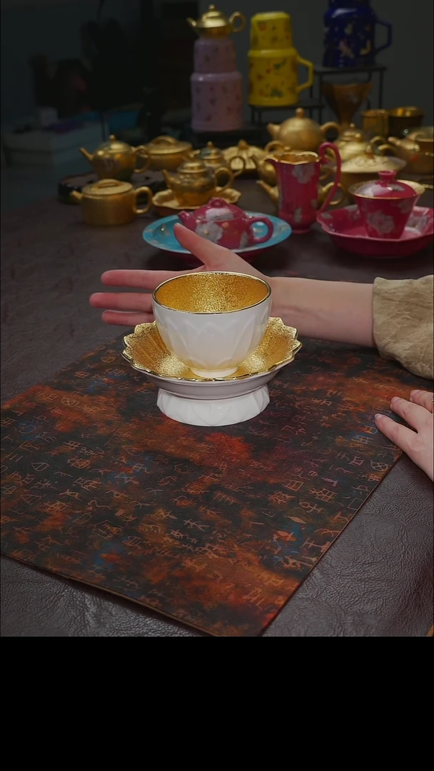 杯【宜景窑珍珠白鎏金系列】花开见佛