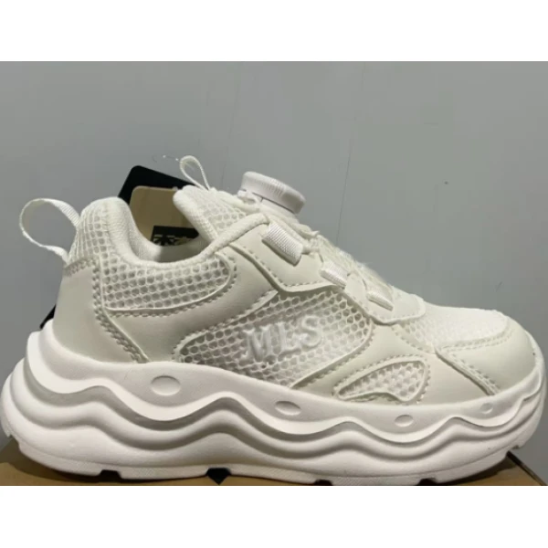 运动鞋M030426028