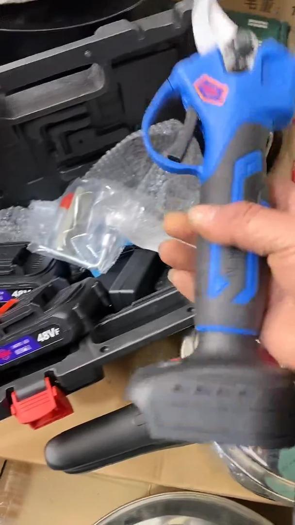 水晶玻璃1电动修枝剪