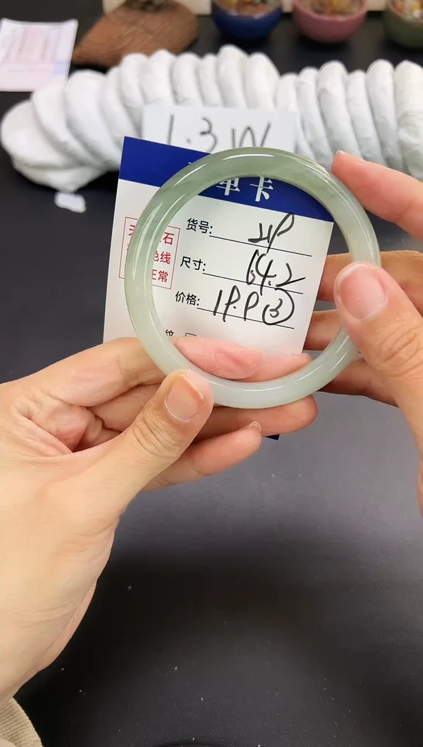 未镶嵌手镯石英质玉A219-63`64