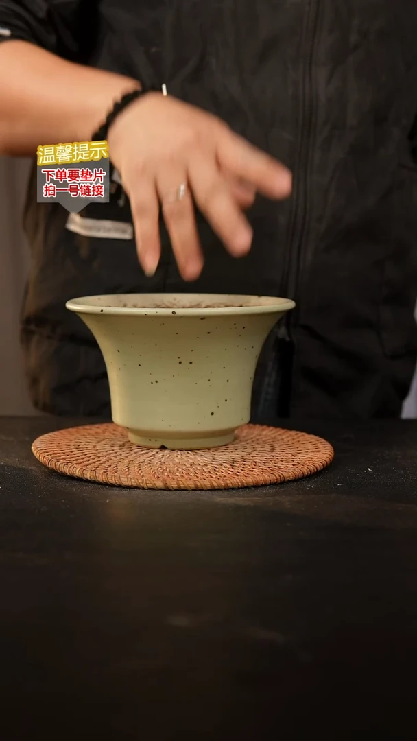 瓷片内口径约14-15  外高约10
