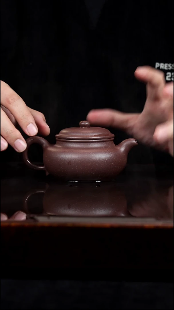 茶壶紫砂精工半手工紫遇金砂仿古