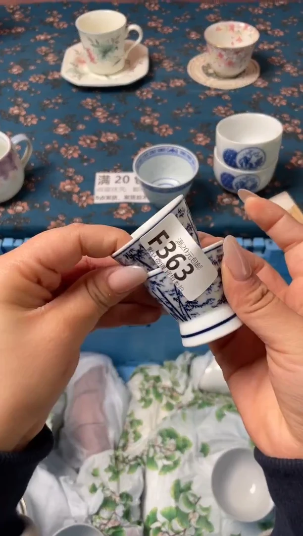 瓷片雨****?瓷器瓷器F363