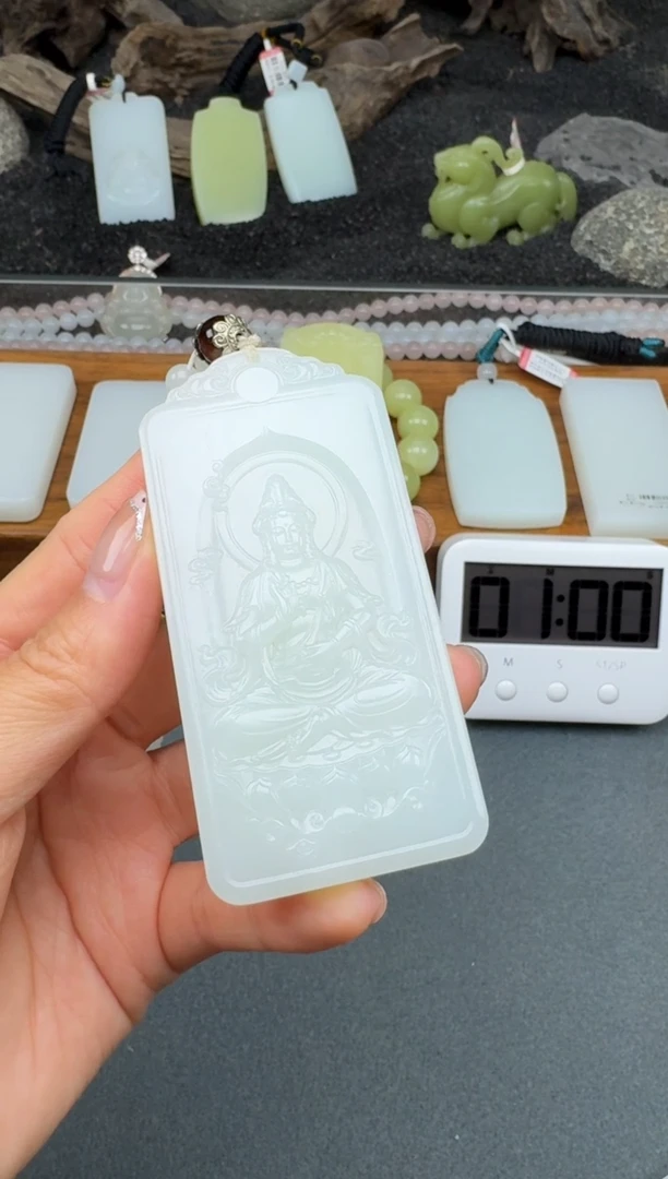 颈饰未镶嵌和田玉3