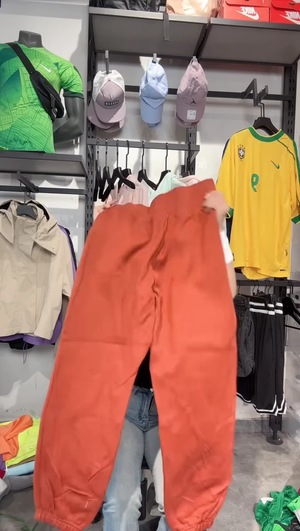 1385 编码 瑕疵款直播间过款为准 尺码