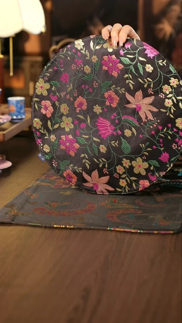 香云纱       茶席