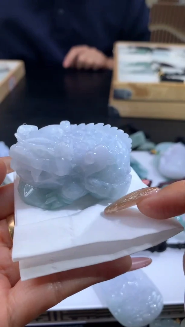 未镶嵌定制翡翠大*翡翠