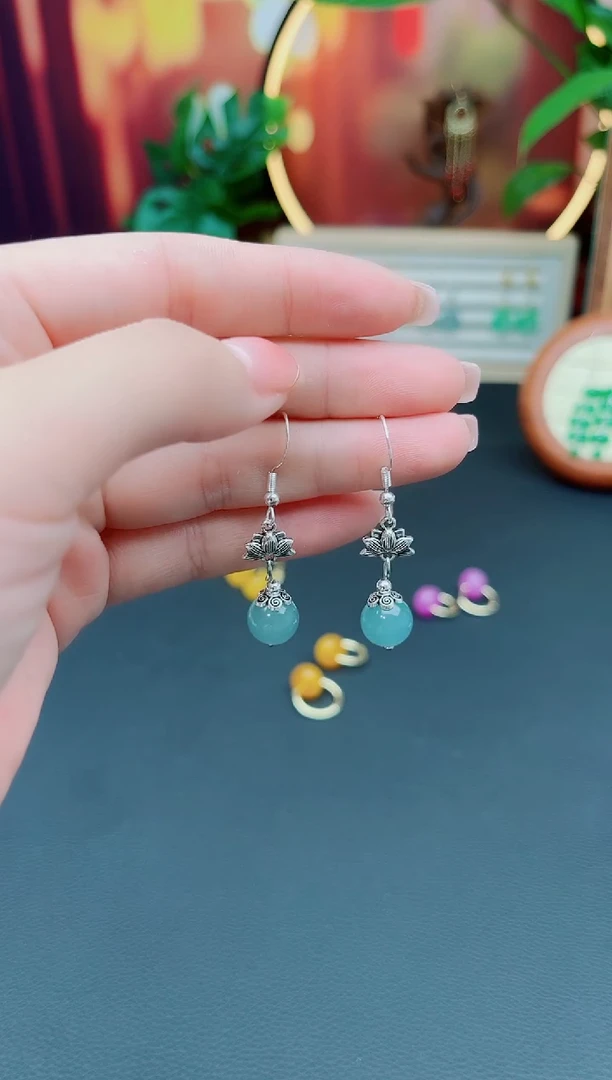 石英质玉（天山翠）银S925镶嵌耳饰237