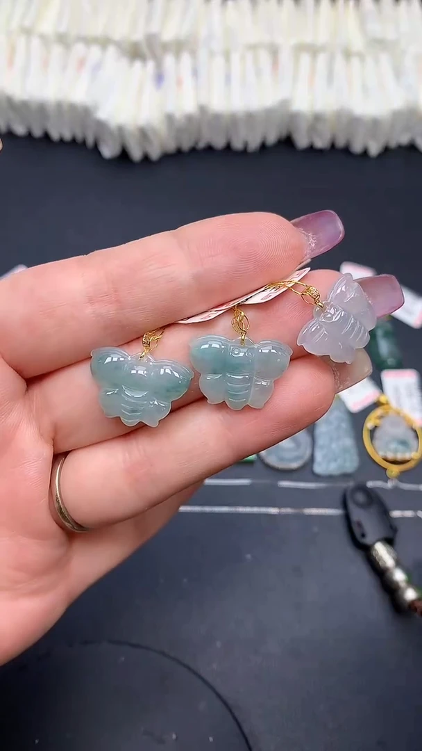 翡翠18K金镶嵌吊坠(不含链)MS189394（多样性发一件）