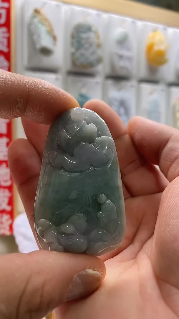 颈饰未镶嵌翡翠仁義珠宝2025/10/28