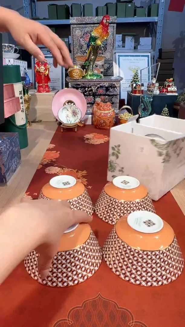 【闪购商品】杯75歌剧院饭碗套四（橙）