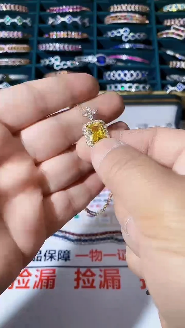 【闪购商品】黄晶颈饰未镶嵌黄水晶
