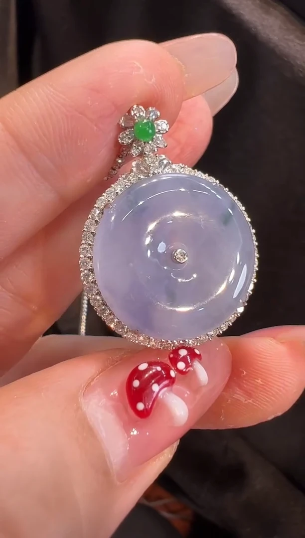 【闪购商品】翡翠颈饰18K金镶嵌吊坠