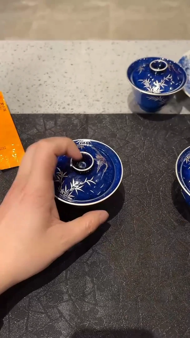 【闪购商品】陶瓷无盖款描银盖碗