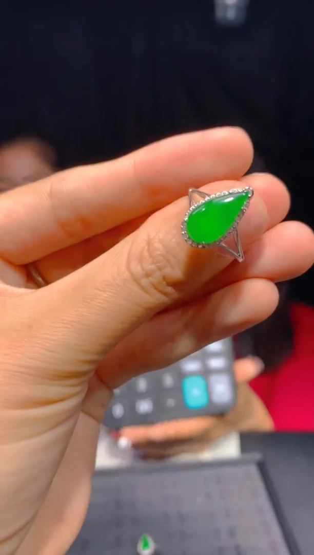 【闪购商品】定制翡翠未镶嵌80多样性发货（发其一）