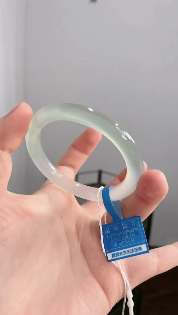 【闪购商品】玛瑙/玉髓手镯未镶嵌54圈