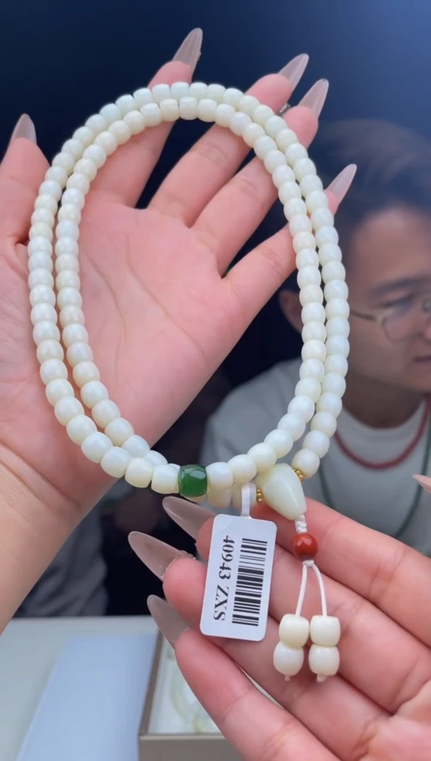 【闪购商品】定制和田玉天然和田玉拍一发一