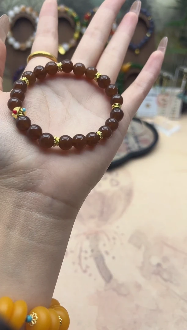 未镶嵌手链和田玉（糖玉）1