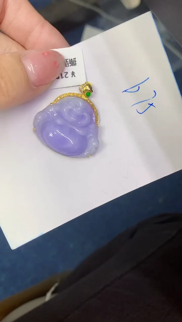 翡翠18K金镶嵌颈饰缅甸天然翡翠A货