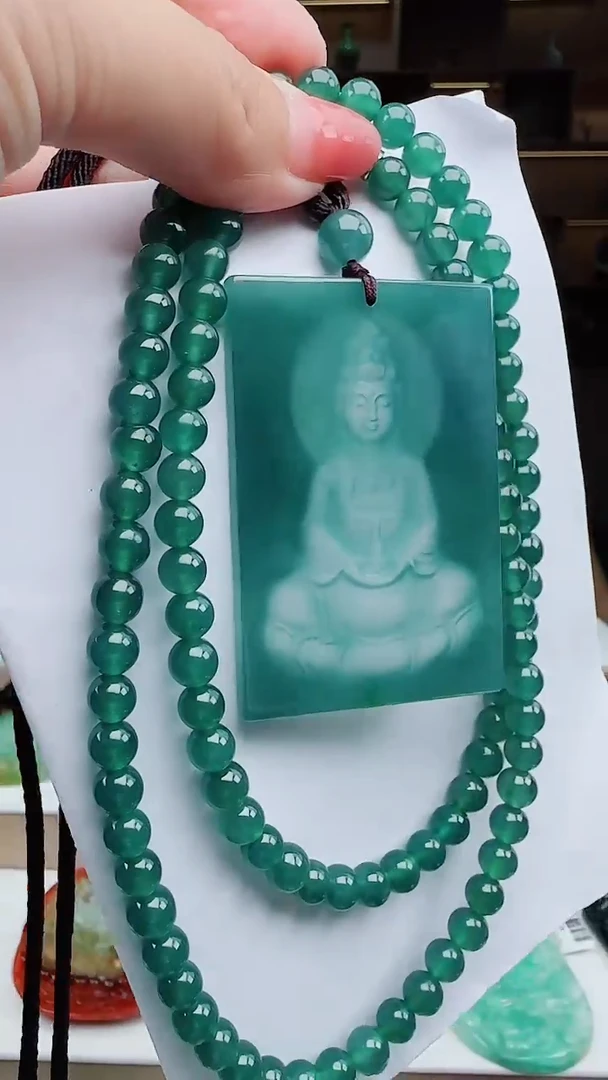 颈饰未镶嵌翡翠多样性发其一