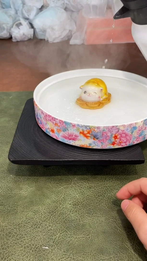 【闪购商品】猫咪变色茶宠