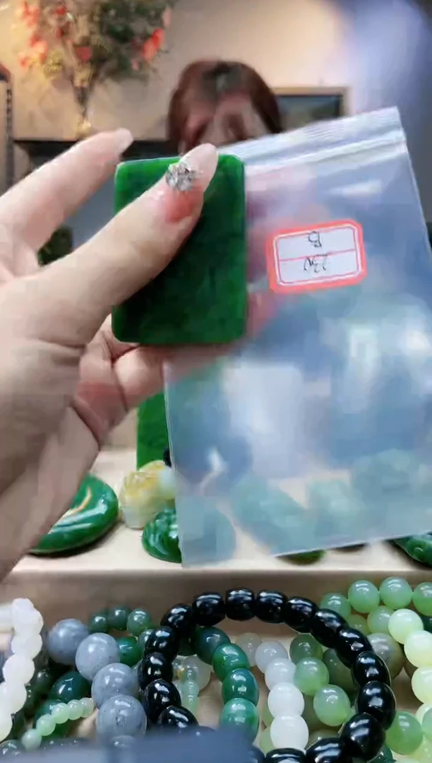 和田玉未镶嵌挂件1