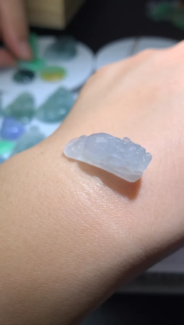 定制翡翠未镶嵌毛货