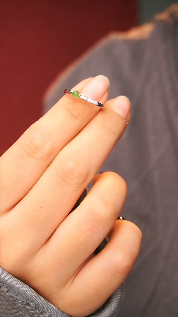 银S925镶嵌戒指和田玉W11