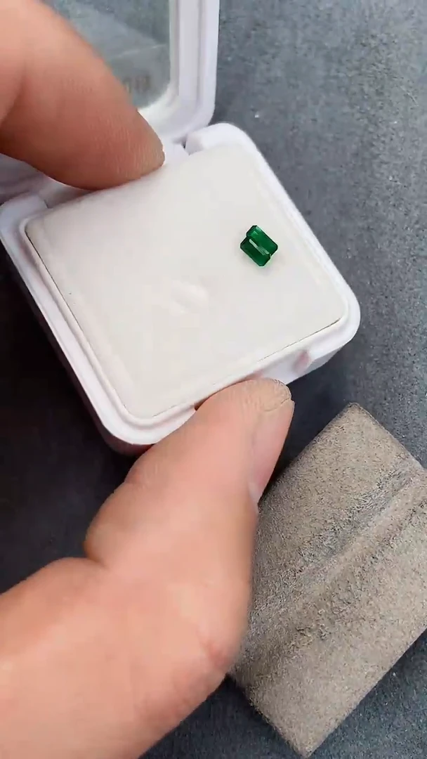 【闪购商品】祖母绿裸石未镶嵌裸石