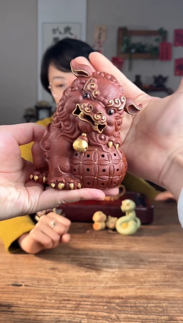 【闪购商品】紫砂茶壶大狮球摆件