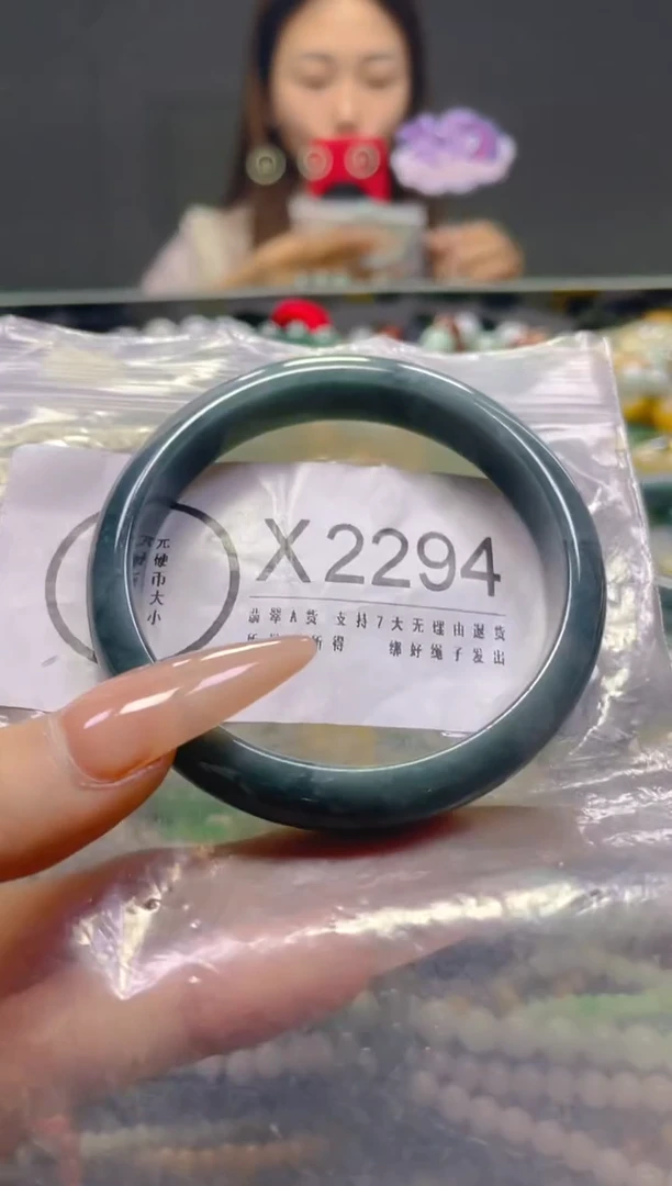 颈饰未镶嵌翡翠55-57/X/翡翠A货，一件也是批发价
