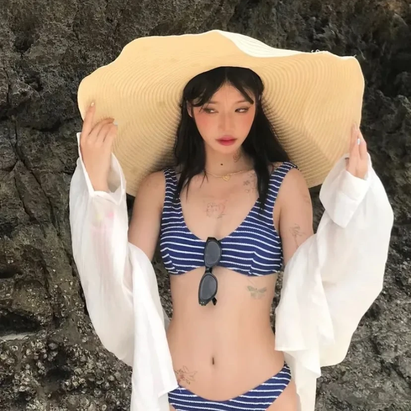 MG分体泳衣韩式性感辣妹时尚条纹纯欲高级简约度假游泳泡温泉女款