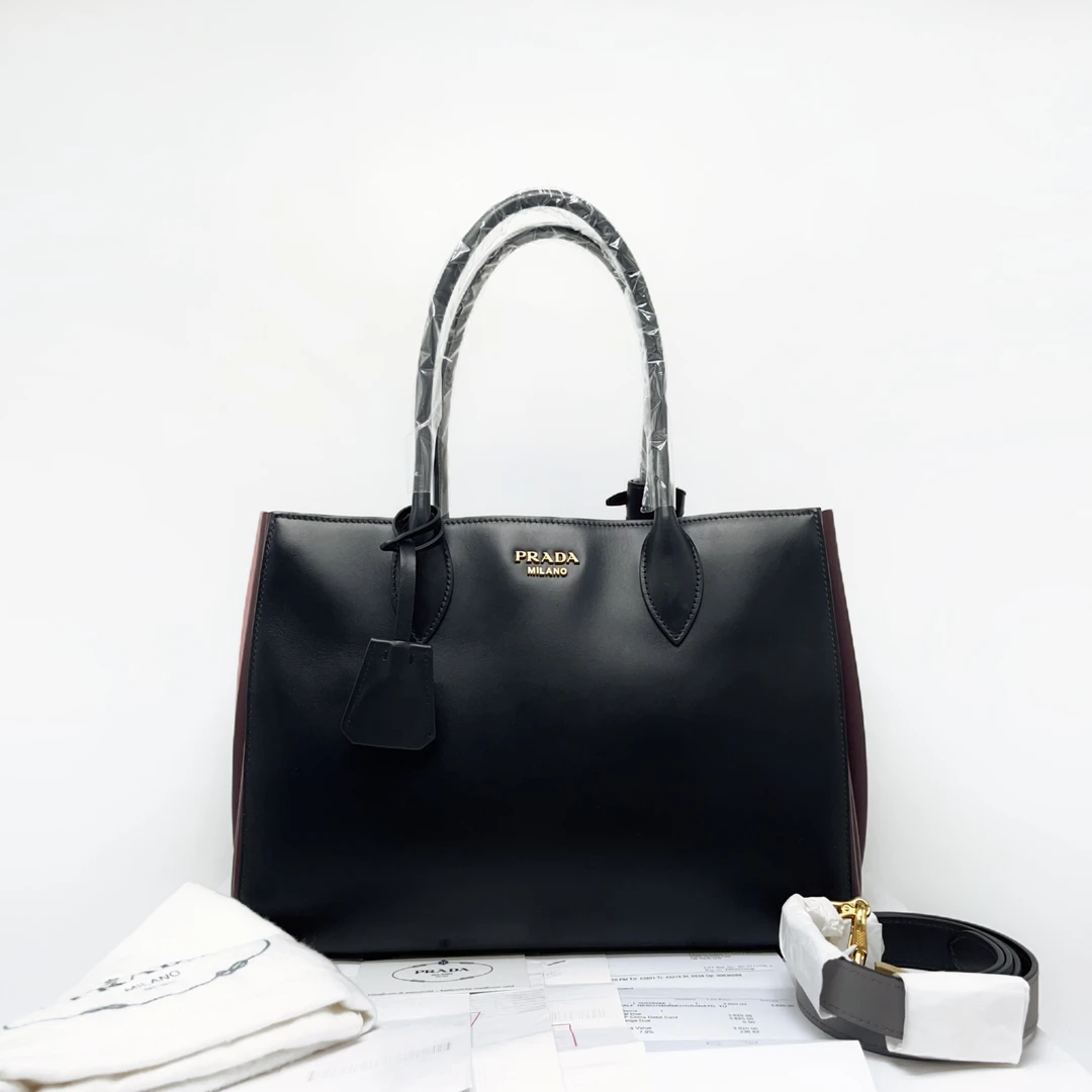 95新 Prada/普拉达 单肩包/C213833021