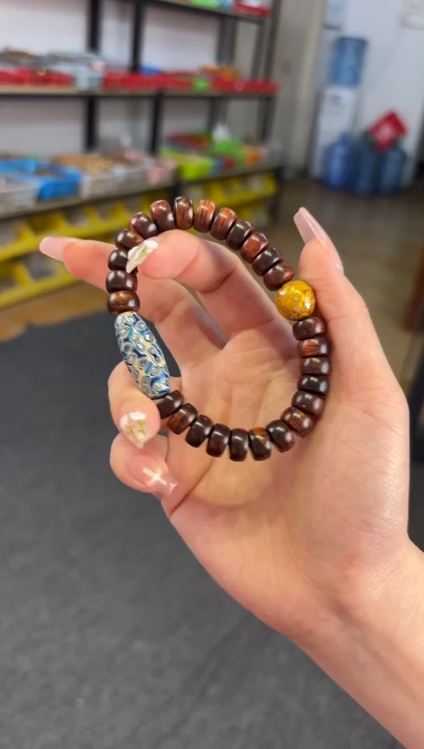 【闪购商品】黄花梨/降香黄檀手串/手链    海南黄花梨碧云