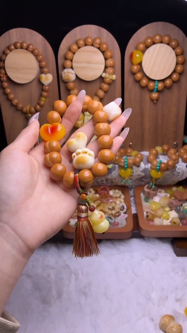 吊坠猴头核桃葫芦流苏差价