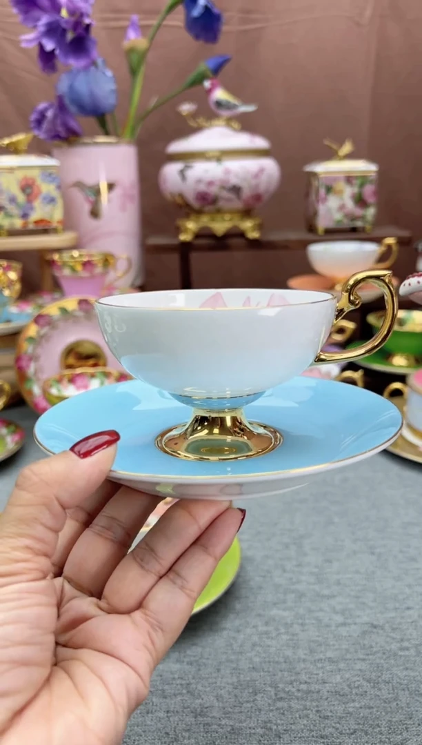 【闪购商品】自然写生丽思杯碟蓝釉玉兰花